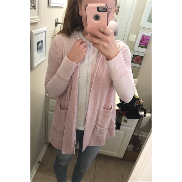 LOFT Sweaters - Soft blush pink loft cardigan